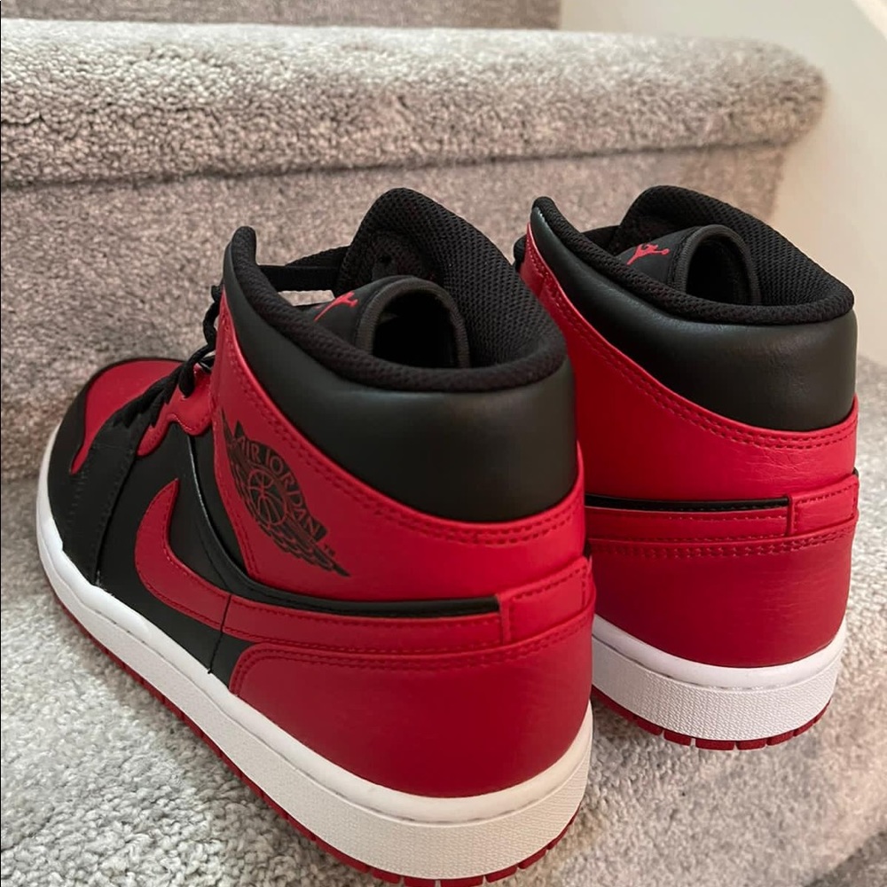 New jordan 1 mid “banned” mens shoes - Picture 7 of 15